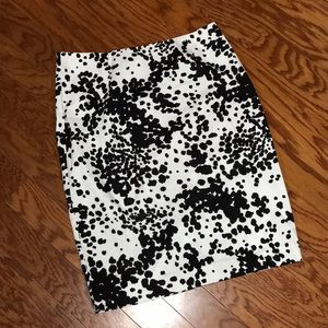 Newport News Pencil Skirt NWT